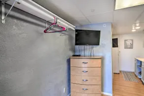 Vacation Rental Near Boyd Lake, Colorado! - Interiör