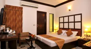 Hotel Citi International - Room
