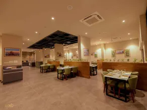 Luxo Kochi - Restaurant
