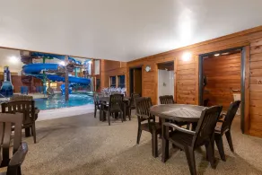 Days Inn by Wyndham Mitchell SD - Piscine