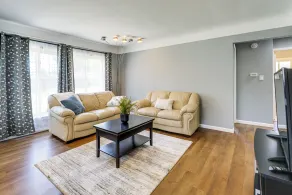 Pet-friendly Oak Park Home Near Royal Oak - Interni