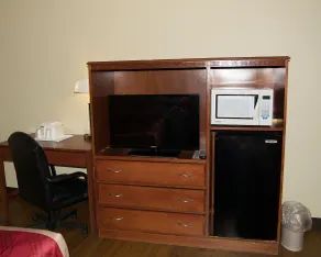 Econo Lodge Lexington Downtown near I-81 - Chambre