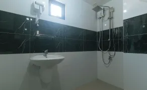 Sans Hotel near Enchanted Kingdom Santa Rosa Laguna - Salle de bain