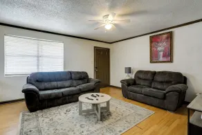 Walk to LSU Campus & Bars! Condo w/ Community Pool - Interiør