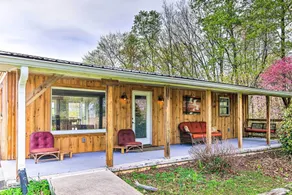 Amenity-packed Nebo Oasis w/ Deck & Mtn Views - Interiör