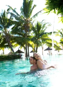 LUX* Le Morne Resort - Pool