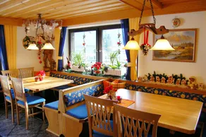 Hotel - Pension - Heidelberg inkl. Chiemgaukarte - Restaurant
