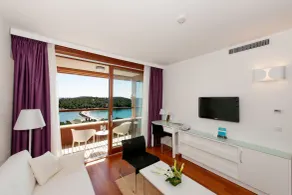 Maistra Select All Suite Island Hotel Istra - Room