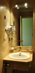 Hotel Carpa Manzano - Bathroom