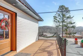 Walk to Current River: Ozarks Adventure Home! - Interiör