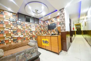 Fabexpress Diamond Sector 45 - Reception