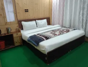 Kaas Home Stay - Rum