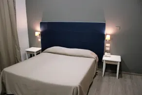 Hotel Magenta - Room