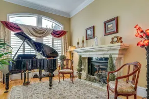 Upscale Group Getaway in Orem w/ Private Hot Tub - Innenbereich