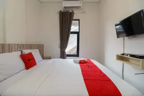RedDoorz Syariah near RSUD Siti Fatimah Palembang - Room
