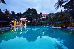 Anantara Riverside Bangkok Resort - Piscine