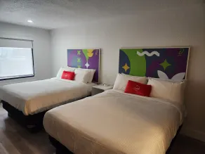 Baymont by Wyndham Jacksonville Airport - Room