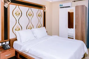 Hôtel La Principauté Douala Bonapriso - Room