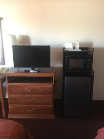 Travel Inn & Suite - Room
