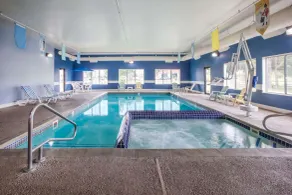 Baymont by Wyndham Mackinaw City - Piscine