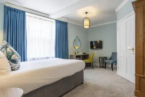 Wisteria Hotel - Zimmer