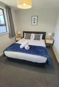 Milford Road Apartments - Habitación