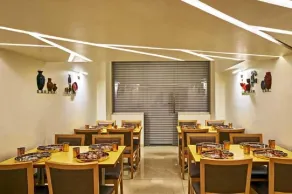 Hotel Atharv Top Rated Business Hotel in Kolhapur - Restaurant