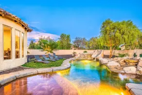 Desert Hills Estate - Piscine