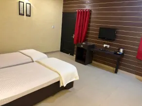 Elim Resorts - Rum