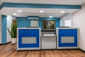 SureStay by Best Western Lewiston Auburn Area - Lobby