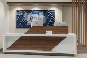 Holiday Inn Express & Suites Vaughan-Southwest by IHG - Recepción