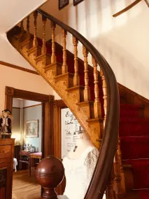 Evangeline's Tower Bed & Breakfast - Hall