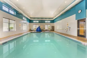 Best Western Plus Franciscan Square Inn & Suites Steubenville - Pool