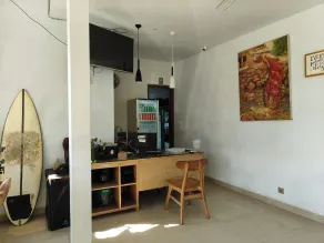 Manuver Surf And Stay Uluwatu Bali - Reception