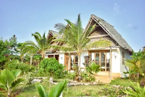 Kusini Beach Bungalows - Room