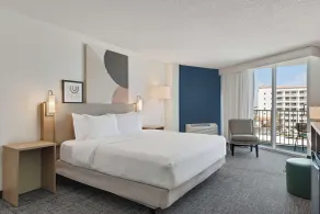 Spark by Hilton Ormond Beach Oceanfront - Chambre