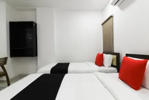 Collection O Mythri Hotel Near By ECIL, AS RAO Nagar, Sainikpuri - Quarto