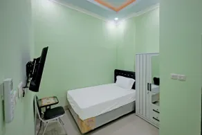 OYO 93059 Homestay Zafirah - Værelse