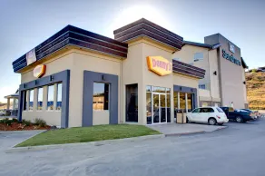 Sandman Hotel & Suites Calgary South - Restaurant
