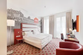AMEDIA Plaza Dresden - Room