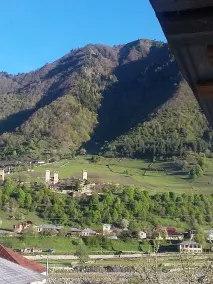 Manoni Ratiani's Guesthouse - Ausblick vom Zimmer