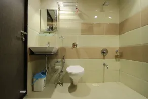 Hotel Flair Inn - Bathroom
