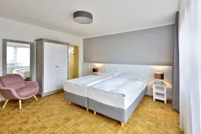 hotel-21 - Room
