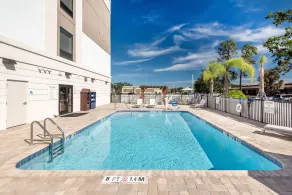 Holiday Inn Express & Suites Lakeland South by IHG - Piscine