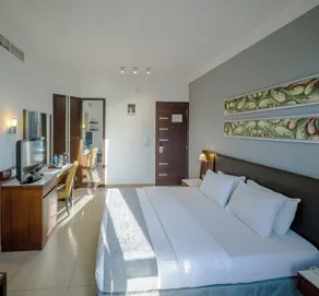 The Avenue Suites - Guest Room - Room