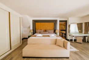 The Mediteran Hotel - Habitación