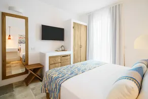 Sant Efis Hotel - Chambre