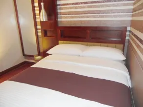 Avalon Condominium - Room