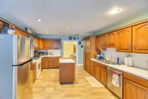 Bellingham Retreat w/ Fire Pit + Lake Access! - Intérieur