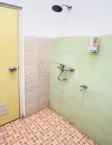 Hotel O Noril Haromain Homestay Syariah - Baño